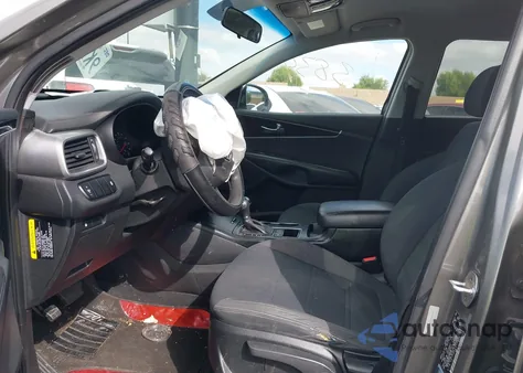 2016 Kia Sorento 3.3L Lx z USA, uszkodzony, nr VIN 5XYPGDA53GG104661